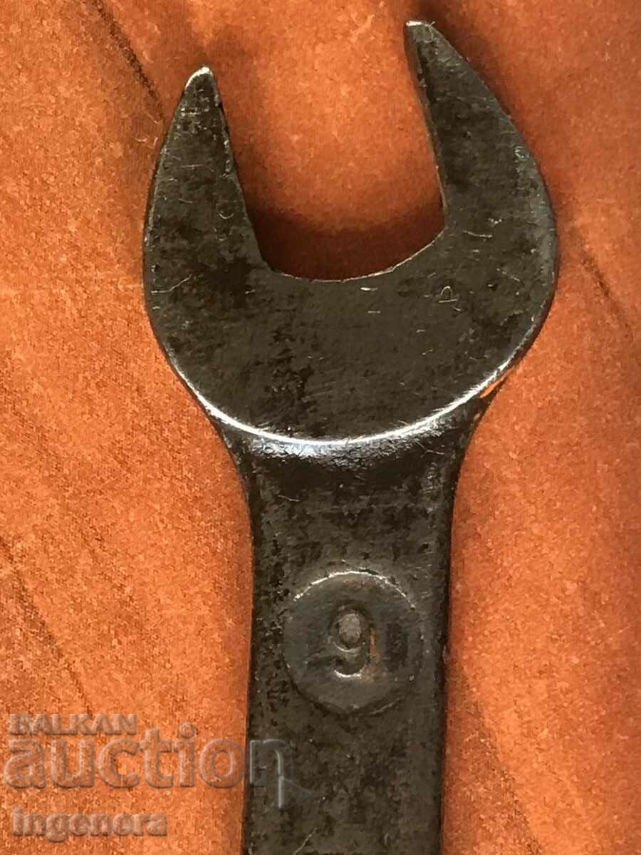 Livrarea CHEIE „WALTER”. Livrarea CHEIE „WALTER”.