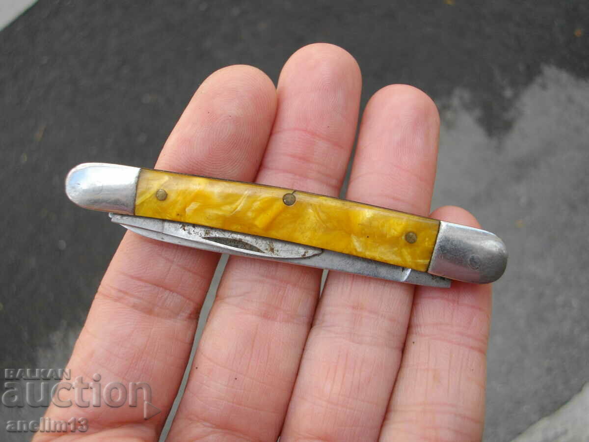 COLLECTIBLE BULGARIAN POCKET KNIFE HAMMER AND SICKLE VT with price 20.00 BGN | € 10.23 COLLECTIBLE BULGARIAN POCKET KNIFE HAMMER AND SICKLE VT with price 20.00 BGN | € 10.23