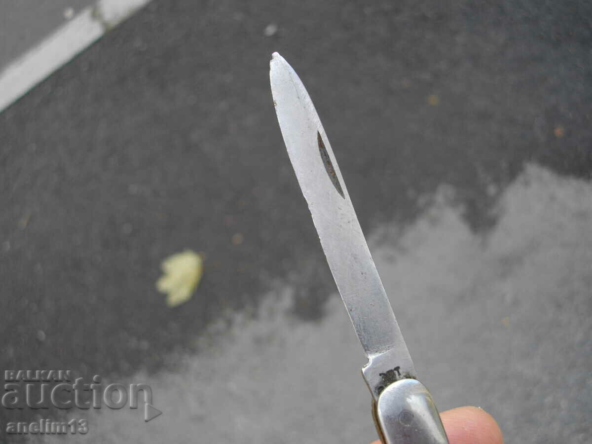 COLLECTIBLE BULGARIAN POCKET KNIFE HAMMER AND SICKLE VT - 5