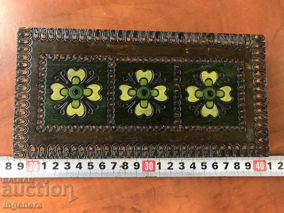 CUTIE LEMN PIROGRAF DESEN ANTICHI DIN SOCA MOSTRA cu preț 43.00 BGN | € 21.99 CUTIE LEMN PIROGRAF DESEN ANTICHI DIN SOCA MOSTRA cu preț 43.00 BGN | € 21.99