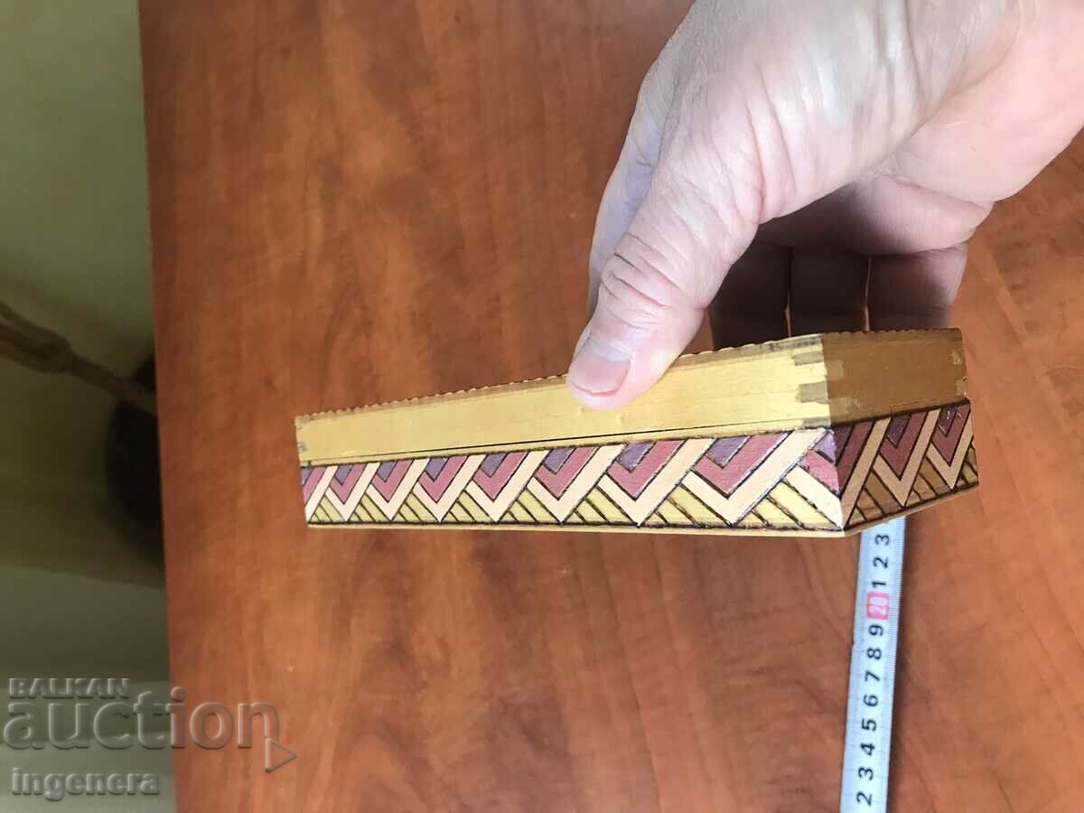 CUTIE LEMN PIROGRAF DESEN ANTICHI DIN SOCA MOSTRA - 5