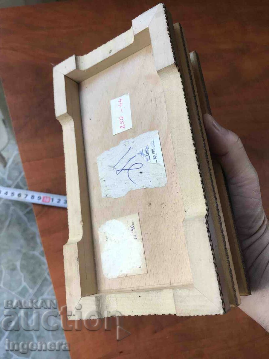 CUTIE LEMN PIROGRAF DESEN ANTICHI DIN SOCA MOSTRA - 6