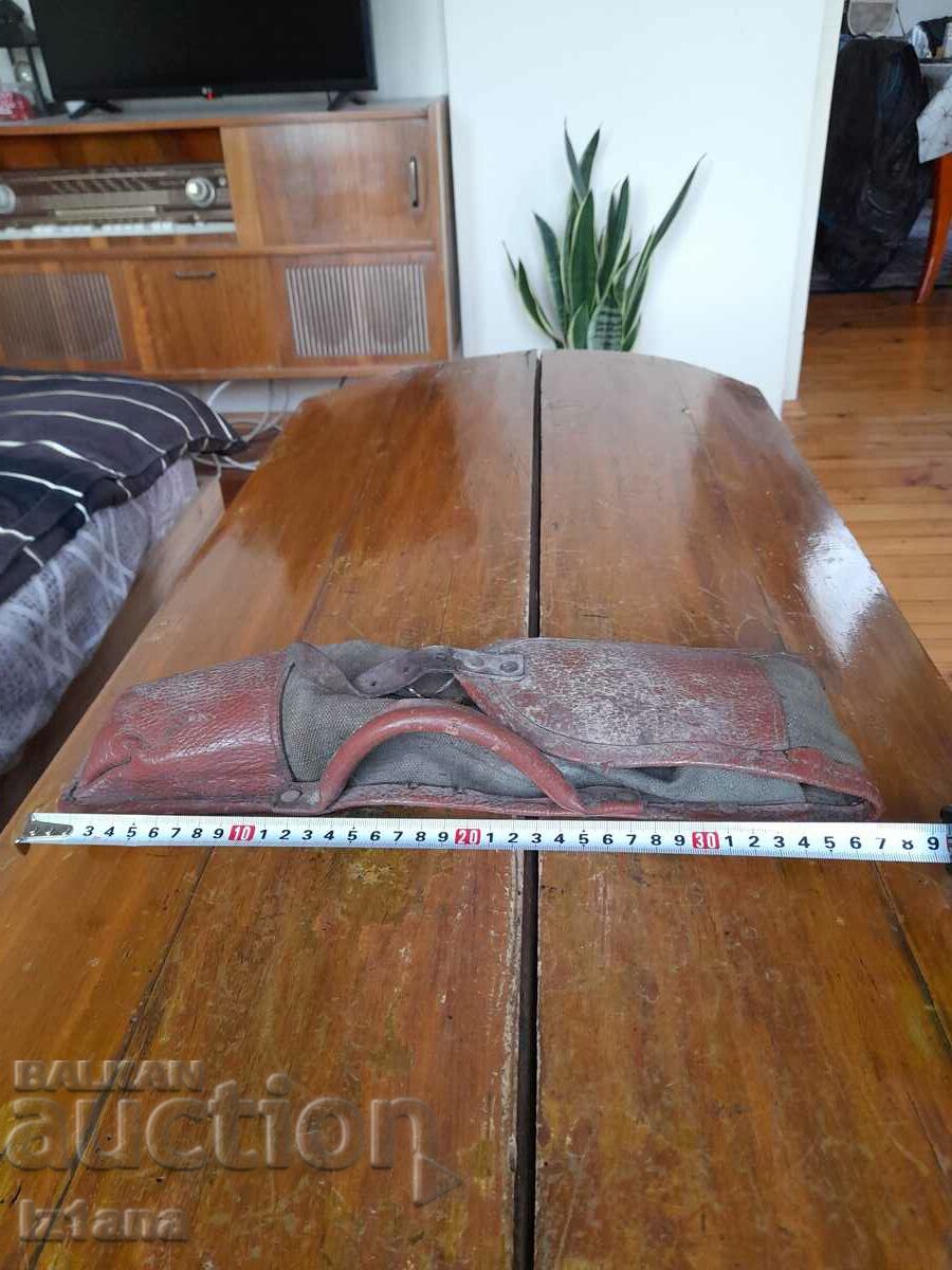 Old canvas case - 5 Old canvas case - 5