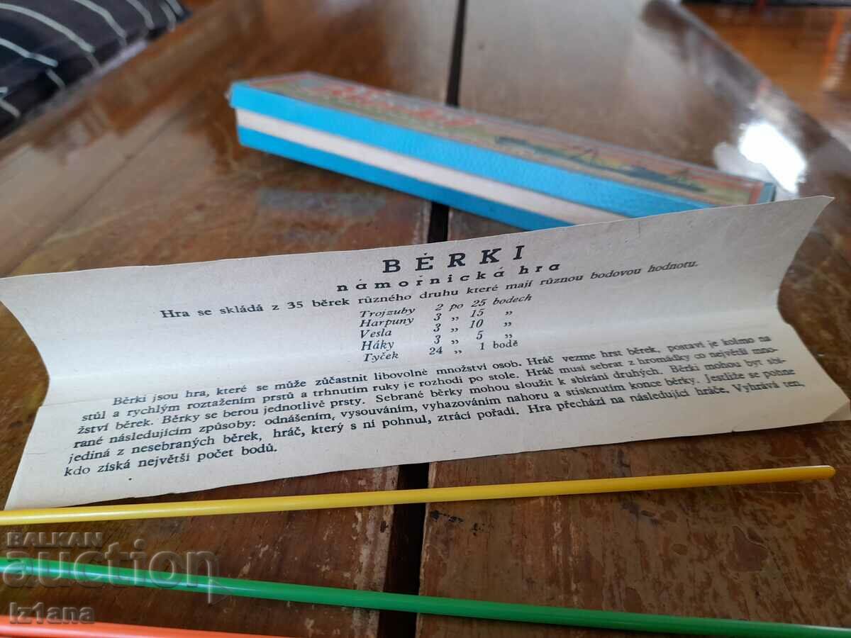 Delivery of Old children's game Bierki