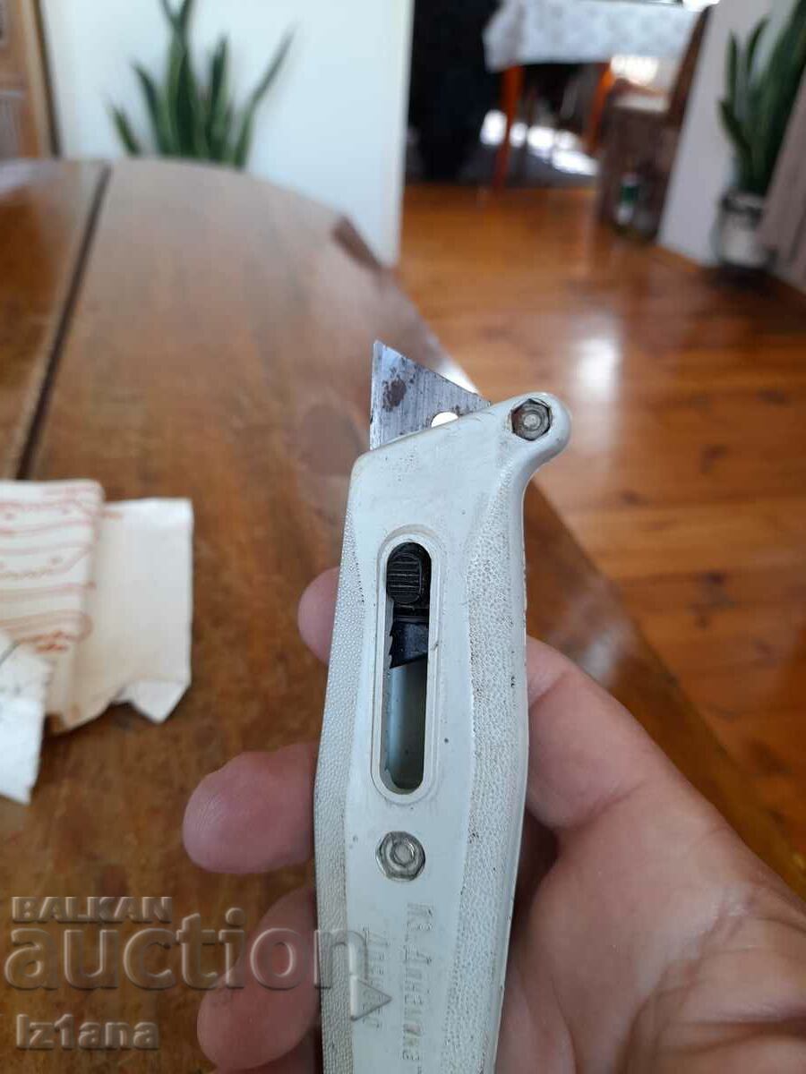 Old model knife - 7 Old model knife - 7