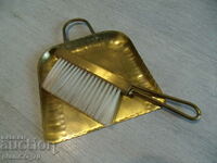 No.*7587 set of old metal / brass spatula and brush