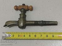 Old bronze ottoman faucet cinnamon faucet cricket