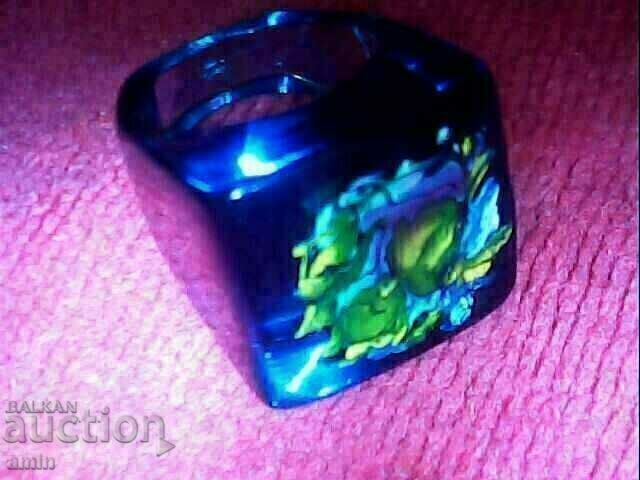 4 бр пръстени от стеклани мурано с цена 15.00 лв. | € 7.67 4 бр пръстени от стеклани мурано с цена 15.00 лв. | € 7.67