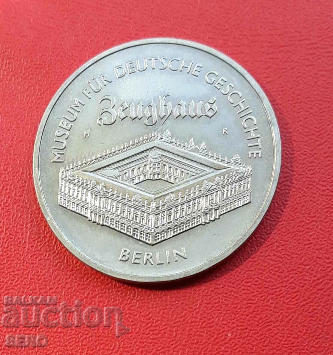 Германия-ГДР-5 марки 1990-Германския исторически музей