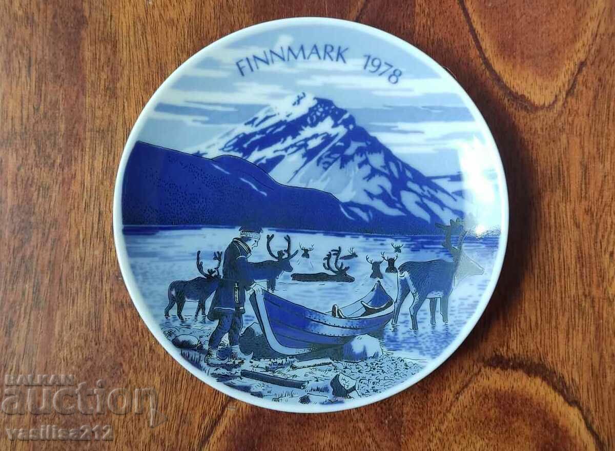 A porcelain plate! Norway