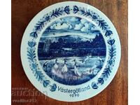 A porcelain plate! Germany