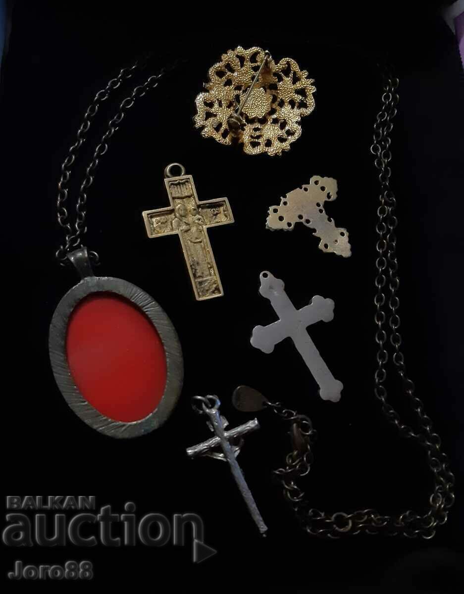Old jewelry, cross, jewelry, brooch with price 30.00 BGN | € 15.34 Old jewelry, cross, jewelry, brooch with price 30.00 BGN | € 15.34
