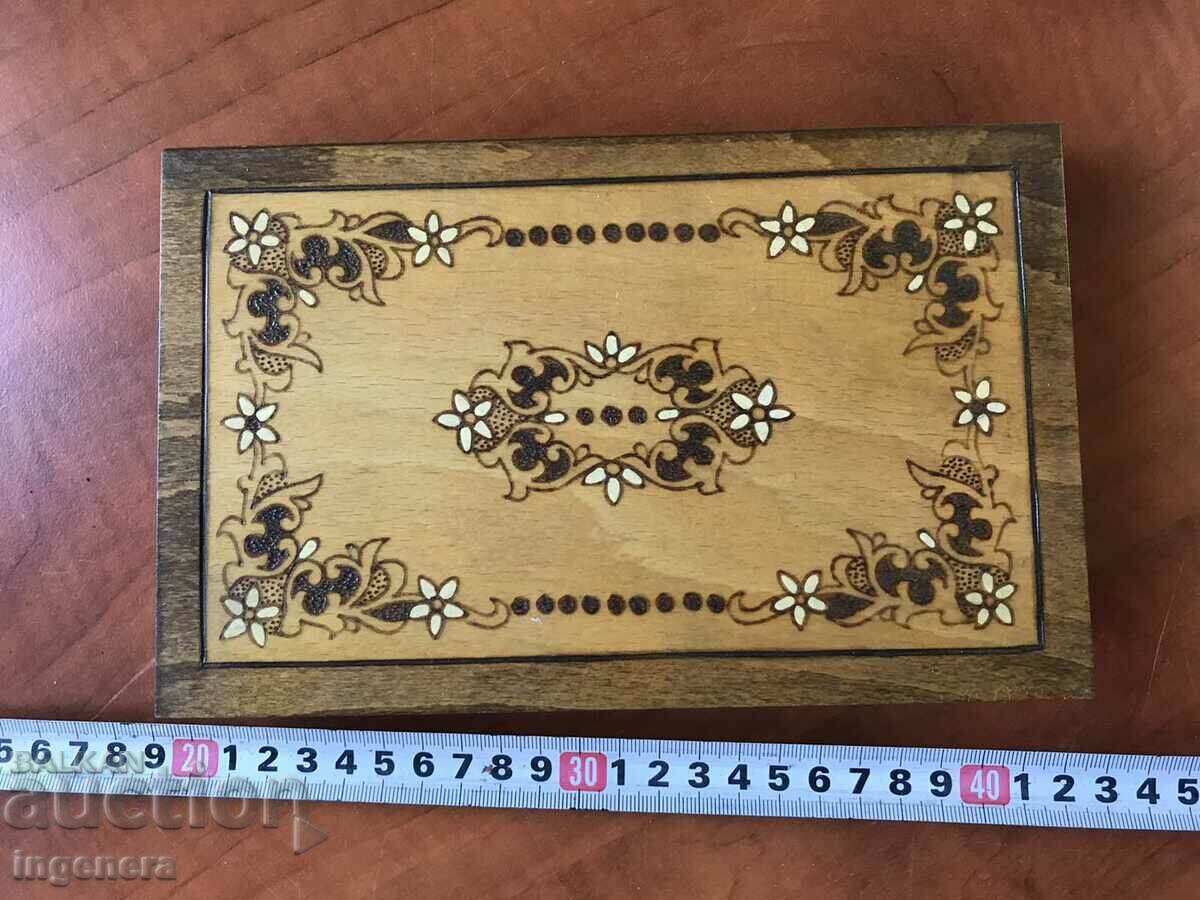 BOX WOOD PYROGRAPH DRAWING ANTIQUE FROM SOCA MOSTRA with price 48.00 BGN | € 24.54 BOX WOOD PYROGRAPH DRAWING ANTIQUE FROM SOCA MOSTRA with price 48.00 BGN | € 24.54