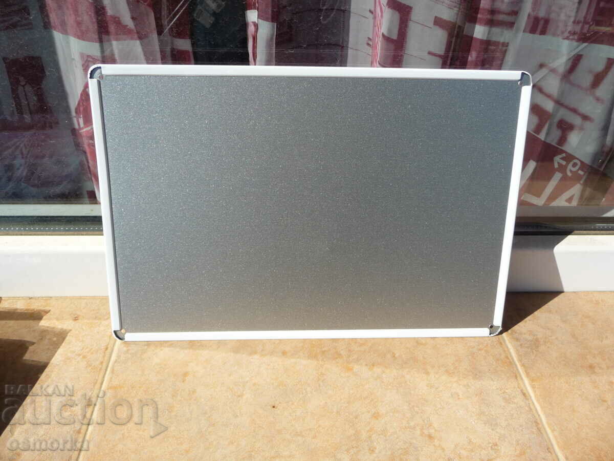 Auction Metal plate motor rockers motorcycles assembly gathering banquet Auction Metal plate motor rockers motorcycles assembly gathering banquet