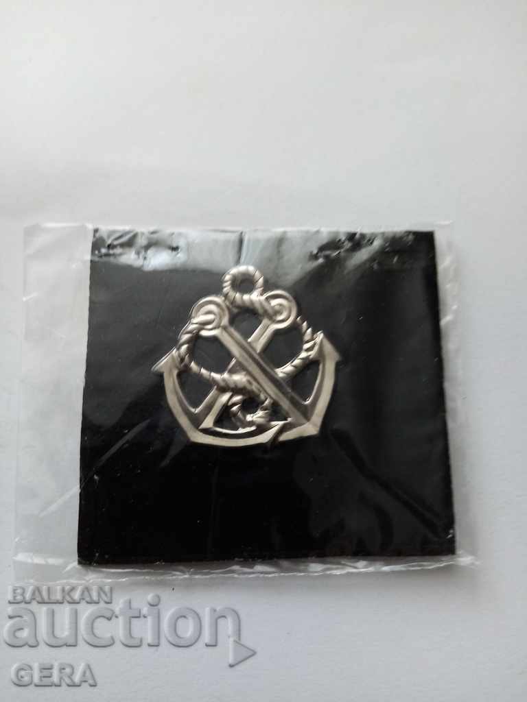 distinguishing marks distinguishing marks