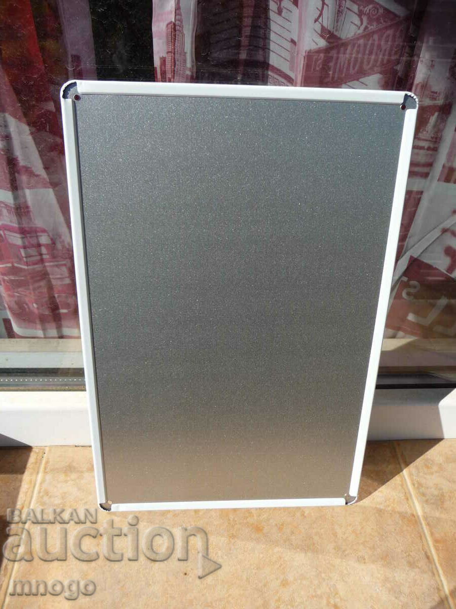 Auction Metal Sign Guinness beer Don't be afraid of the dark Auction Metal Sign Guinness beer Don't be afraid of the dark