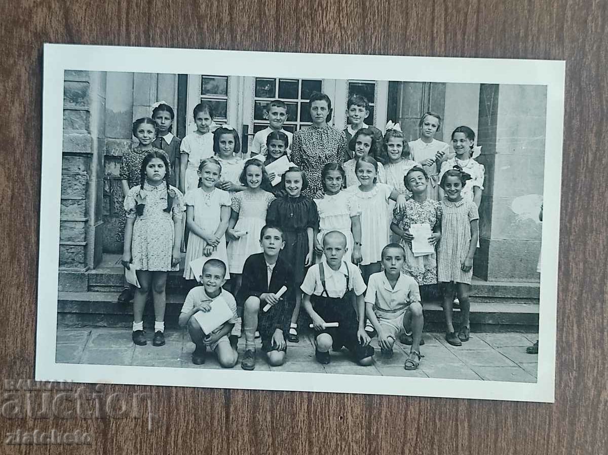 Old photo Kingdom of Bulgaria - School class