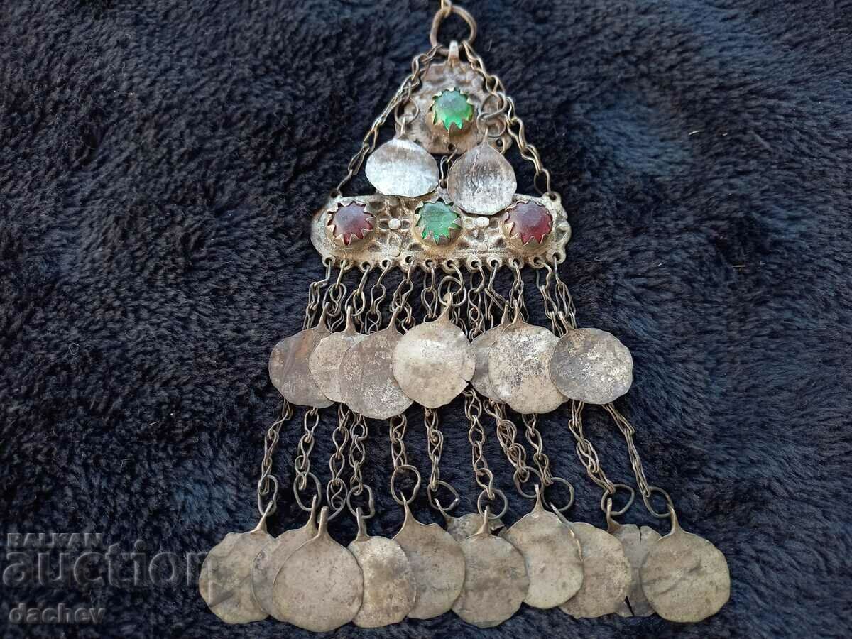 Delivery of Old Silver Revival-era filigree brooch ornament costume 19th Century Delivery of Old Silver Revival-era filigree brooch ornament costume 19th Century