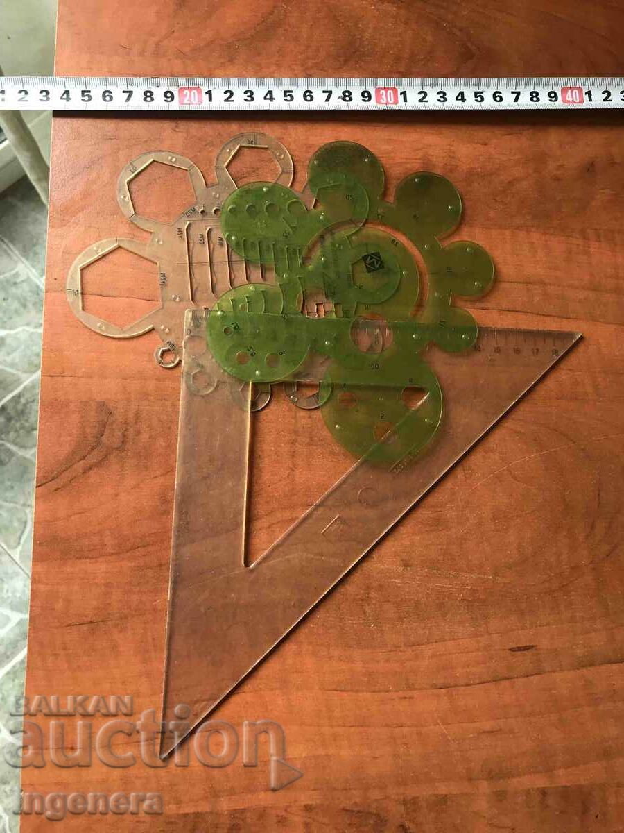 ТРИЪГЪЛНИК ШАБЛОН ШАБЛОНИ ОТ СОЦА с цена 13.00 лв. | € 6.65 ТРИЪГЪЛНИК ШАБЛОН ШАБЛОНИ ОТ СОЦА с цена 13.00 лв. | € 6.65