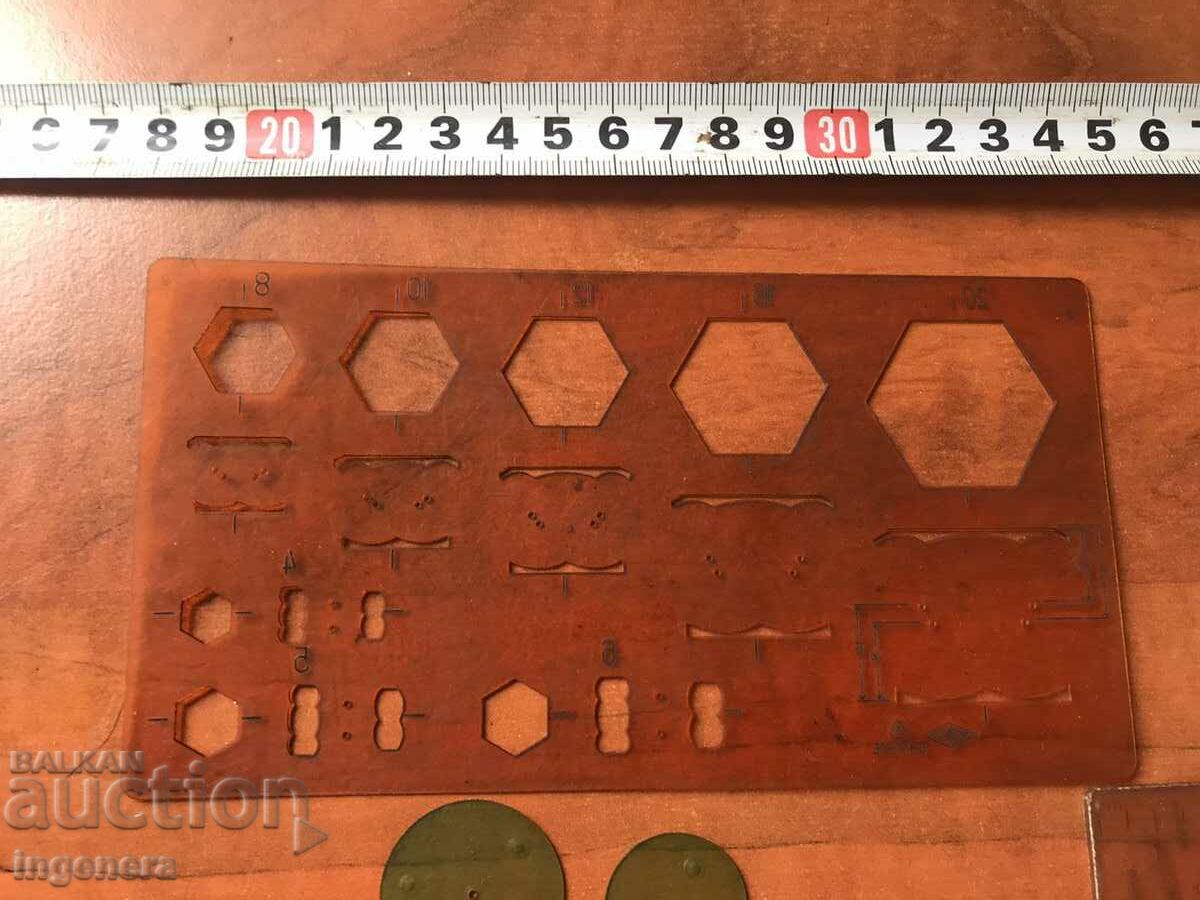 Delivery of TRIANGLE TEMPLATE TEMPLATES FROM SOCA Delivery of TRIANGLE TEMPLATE TEMPLATES FROM SOCA