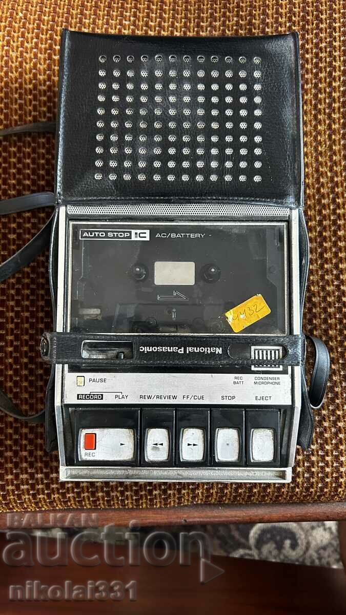 Panasonic RQ-413S касетофон