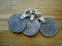 Medalion vechi din monede turcești