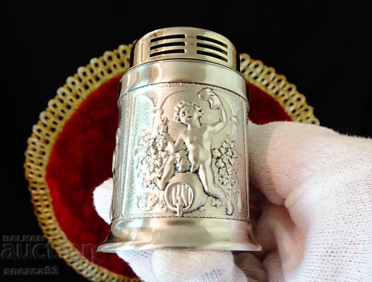 HB pewter table lighter, W. Germany, perfect. with price 56.00 BGN | € 28.63 HB pewter table lighter, W. Germany, perfect. with price 56.00 BGN | € 28.63