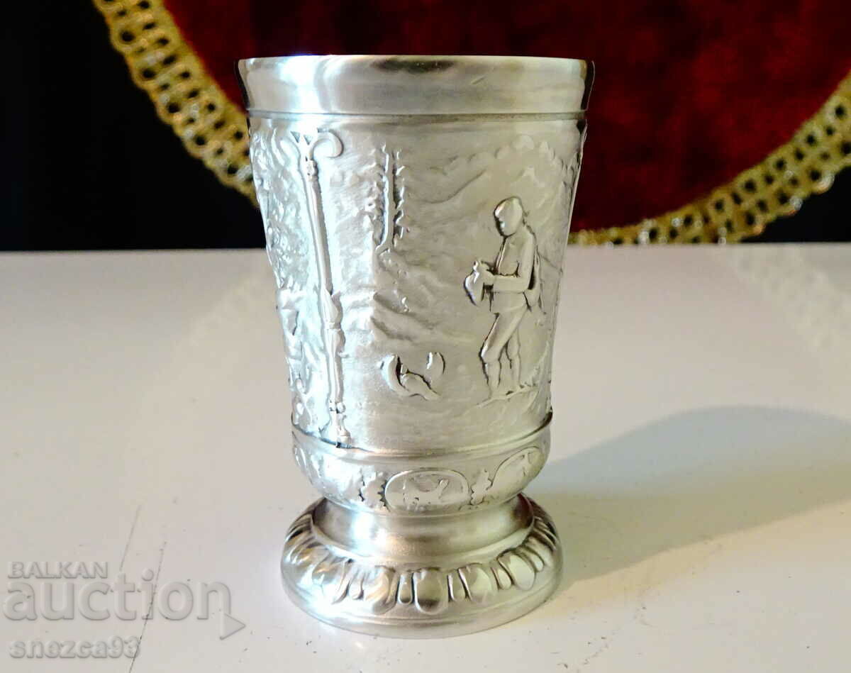 Kalayna bowl, hunting paintings, The Magic Shooter, St. Eustace with price 26.00 BGN | € 13.29 Kalayna bowl, hunting paintings, The Magic Shooter, St. Eustace with price 26.00 BGN | € 13.29