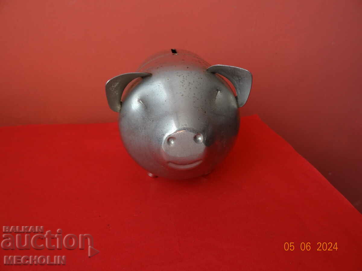 PORTANT METAL PUGY - 6 PORTANT METAL PUGY - 6