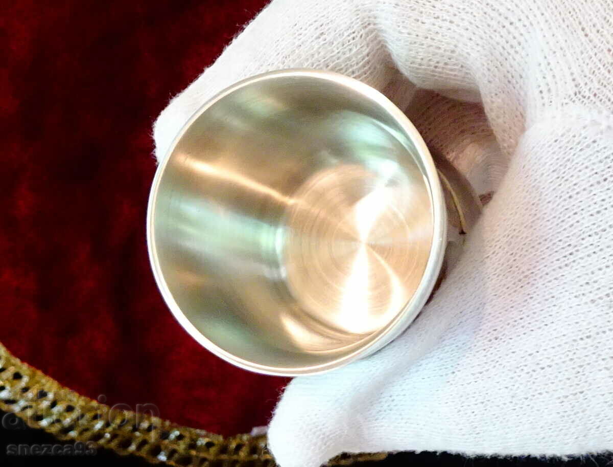 Pewter cup The Merry Tavern. - 5 Pewter cup The Merry Tavern. - 5