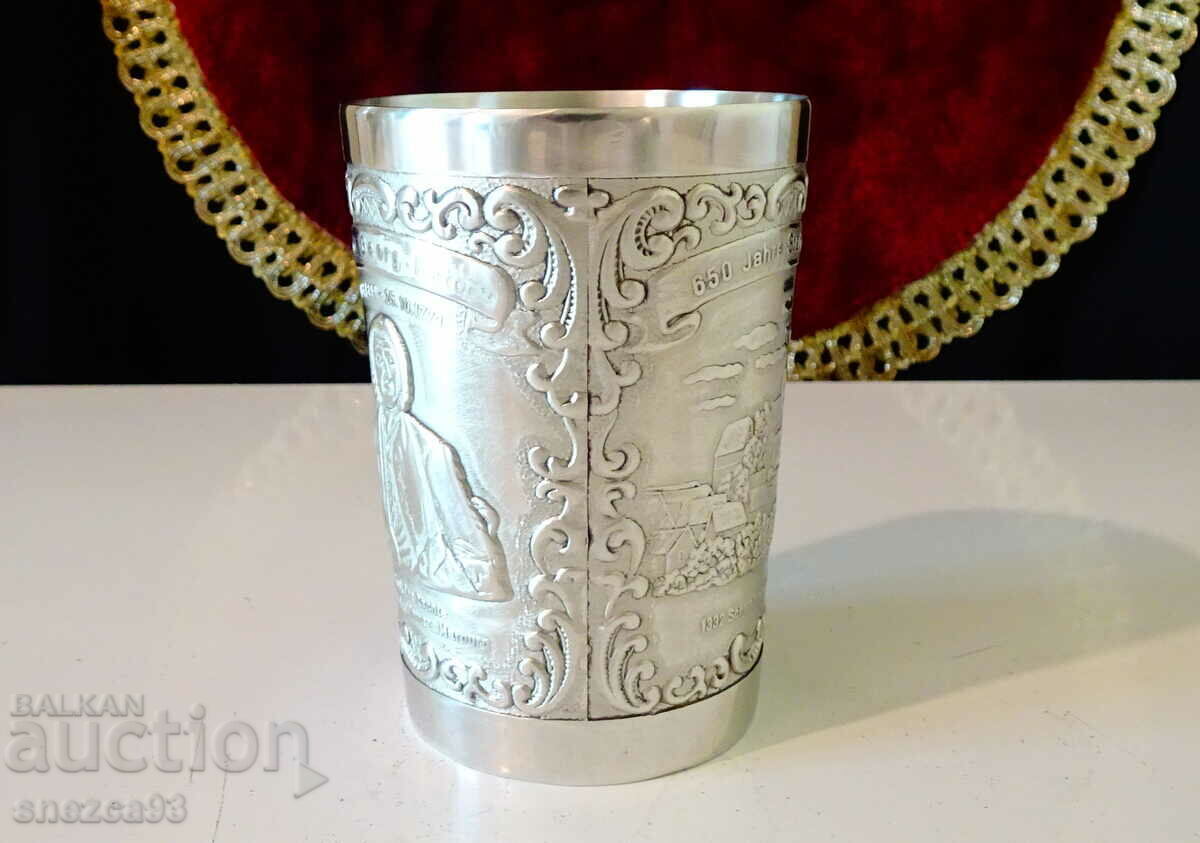 Pewter cup for Stadtallendorf and Schweinsberg Castle. with price 49.00 BGN | € 25.05 Pewter cup for Stadtallendorf and Schweinsberg Castle. with price 49.00 BGN | € 25.05
