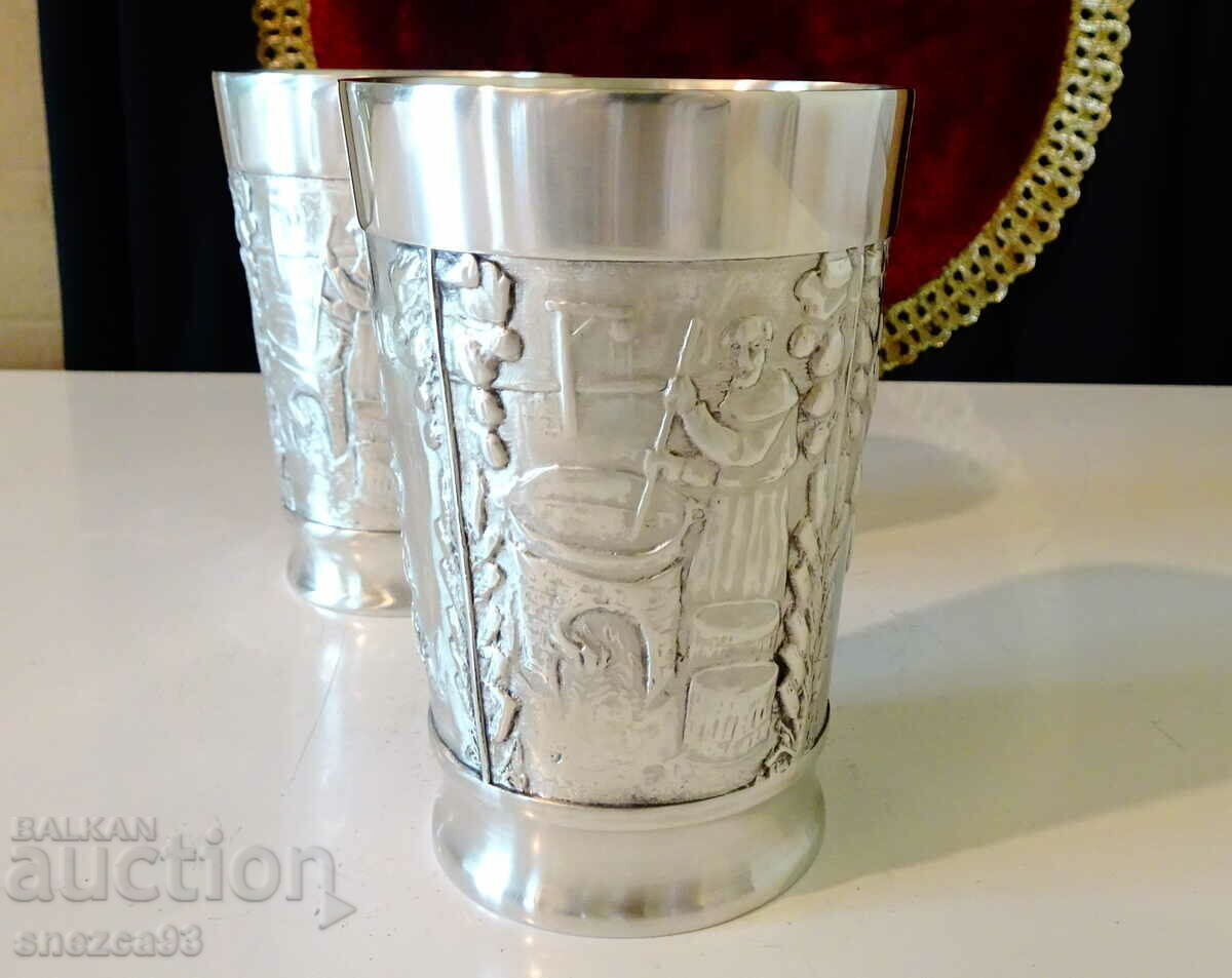 Pewter mug, tankard from Manastirska Izba, 300 ml with price 129.00 BGN | € 65.96 Pewter mug, tankard from Manastirska Izba, 300 ml with price 129.00 BGN | € 65.96