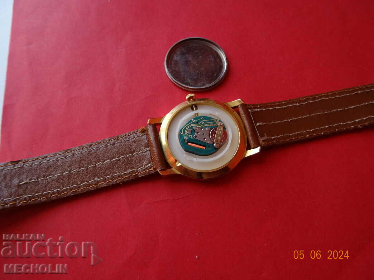 LIBRETY CLOCK - 6 LIBRETY CLOCK - 6