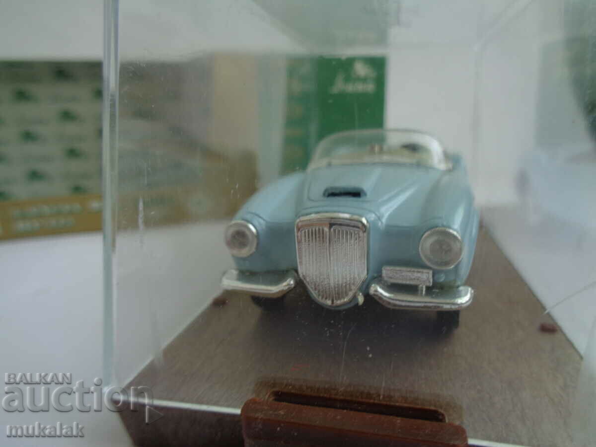 Auction 1:43 BRUMM LANCIA B 24 SPIDER TOY CAR MODEL Auction 1:43 BRUMM LANCIA B 24 SPIDER TOY CAR MODEL