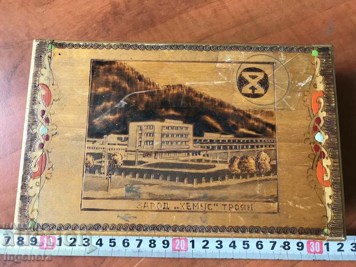 BOX WOOD PYROGRAPH DRAWING ANTIQUE FROM SOCA MOSTRA with price 36.00 BGN | € 18.41 BOX WOOD PYROGRAPH DRAWING ANTIQUE FROM SOCA MOSTRA with price 36.00 BGN | € 18.41