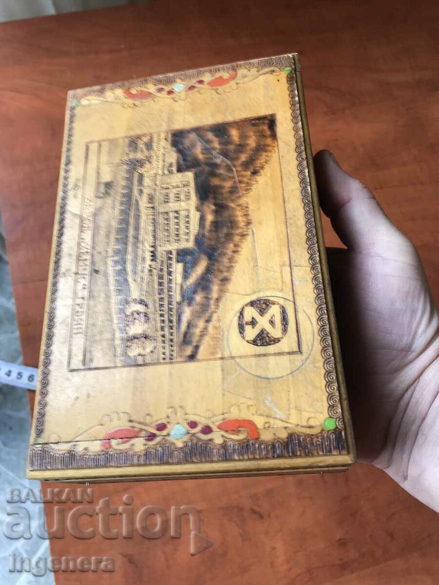 Delivery of BOX WOOD PYROGRAPH DRAWING ANTIQUE FROM SOCA MOSTRA Delivery of BOX WOOD PYROGRAPH DRAWING ANTIQUE FROM SOCA MOSTRA