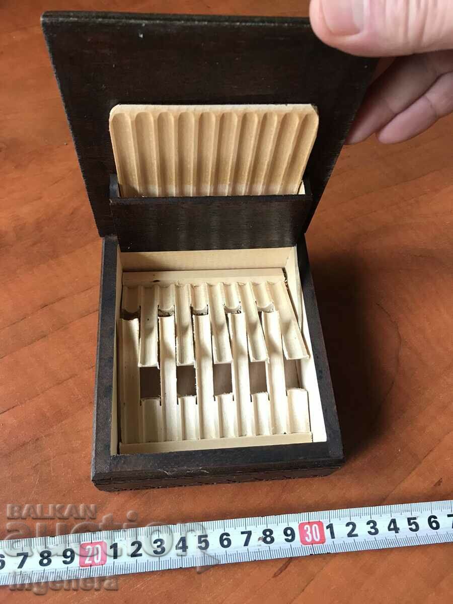 Auction BOX WOOD PYROGRAPH DRAWING ANTIQUE FROM SOCA MOSTRA Auction BOX WOOD PYROGRAPH DRAWING ANTIQUE FROM SOCA MOSTRA