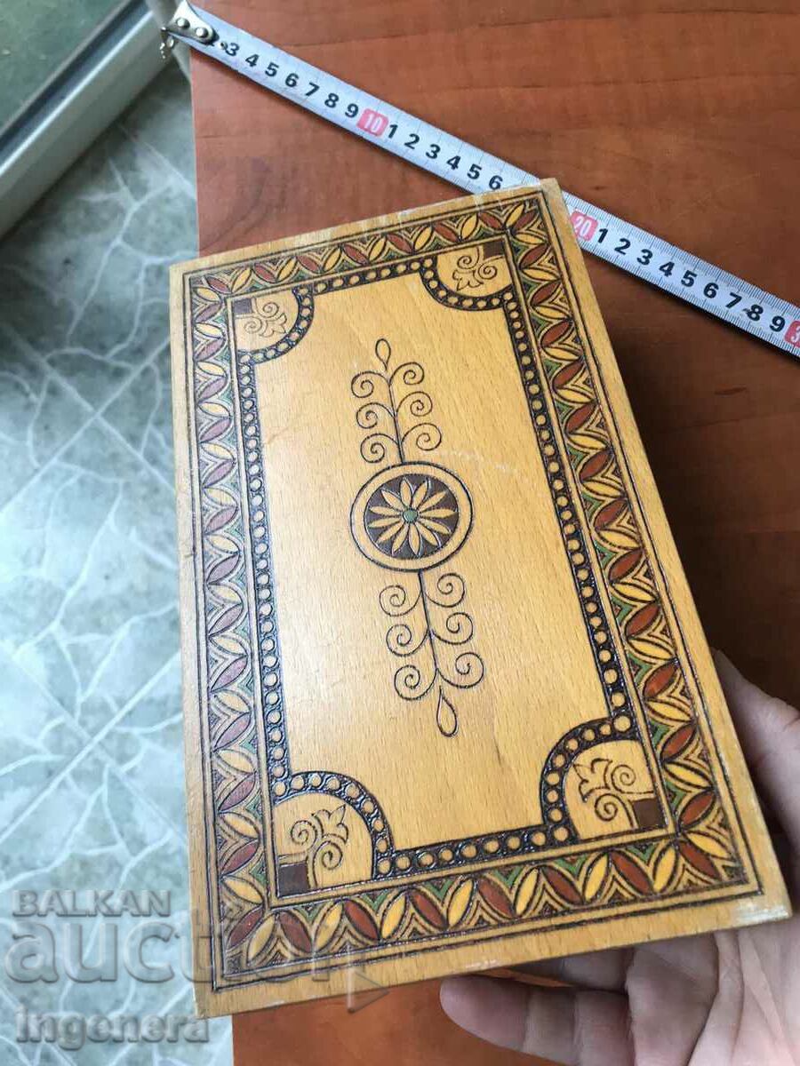 Delivery of BOX WOOD PYROGRAPH DRAWING ANTIQUE FROM SOCA MOSTRA Delivery of BOX WOOD PYROGRAPH DRAWING ANTIQUE FROM SOCA MOSTRA