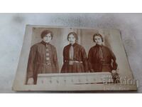 Снимка Видинъ Три млади момичета 1923