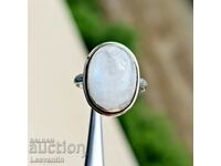 Silver ring with Moonstone