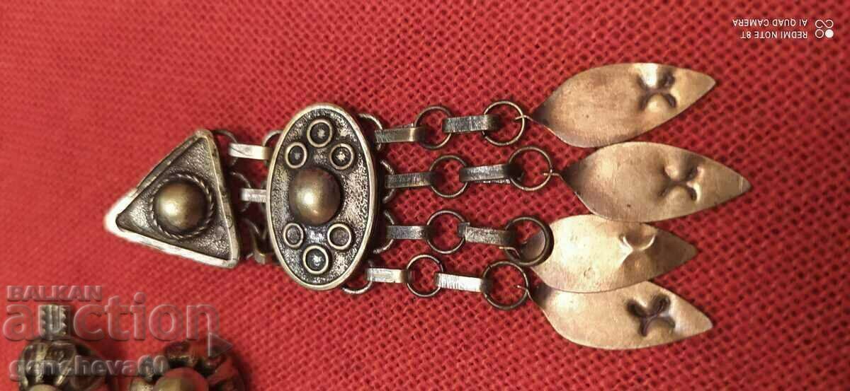 Revival-era decorative pins, button-like ornaments/cloth - 7 Revival-era decorative pins, button-like ornaments/cloth - 7