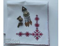 Renaissance brooch, buttons and choir cloth