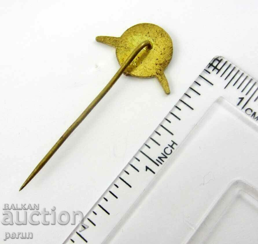 Old Czech badge-AVIA-AVIA-Cars with price 5.99 BGN | € 3.06 Old Czech badge-AVIA-AVIA-Cars with price 5.99 BGN | € 3.06