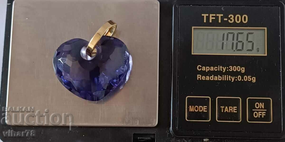 Livrarea Pandantiv inimă cu suport din aur de 18 carate