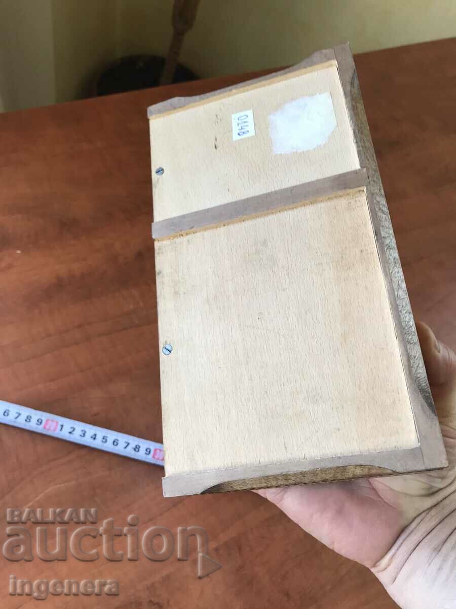 Delivery of BOX WOOD PYROGRAPH DRAWING ANTIQUE FROM SOCA MOSTRA Delivery of BOX WOOD PYROGRAPH DRAWING ANTIQUE FROM SOCA MOSTRA