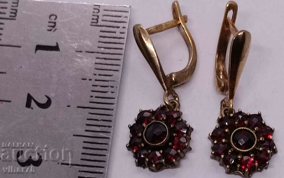 Bohemian garnet silver earrings with price 259.99 BGN | € 132.93 Bohemian garnet silver earrings with price 259.99 BGN | € 132.93