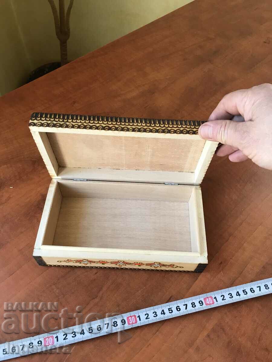 Auction BOX WOOD PYROGRAPH DRAWING ANTIQUE FROM SOCA MOSTRA Auction BOX WOOD PYROGRAPH DRAWING ANTIQUE FROM SOCA MOSTRA