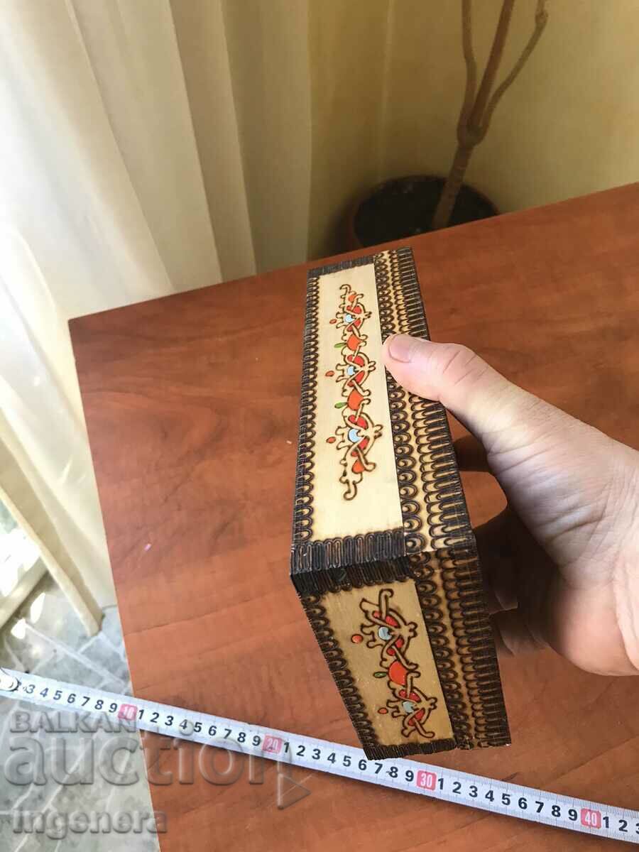 Delivery of BOX WOOD PYROGRAPH DRAWING ANTIQUE FROM SOCA MOSTRA Delivery of BOX WOOD PYROGRAPH DRAWING ANTIQUE FROM SOCA MOSTRA