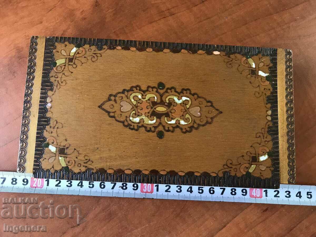 BOX WOOD PYROGRAPH DRAWING ANTIQUE FROM SOCA MOSTRA with price 39.00 BGN | € 19.94 BOX WOOD PYROGRAPH DRAWING ANTIQUE FROM SOCA MOSTRA with price 39.00 BGN | € 19.94