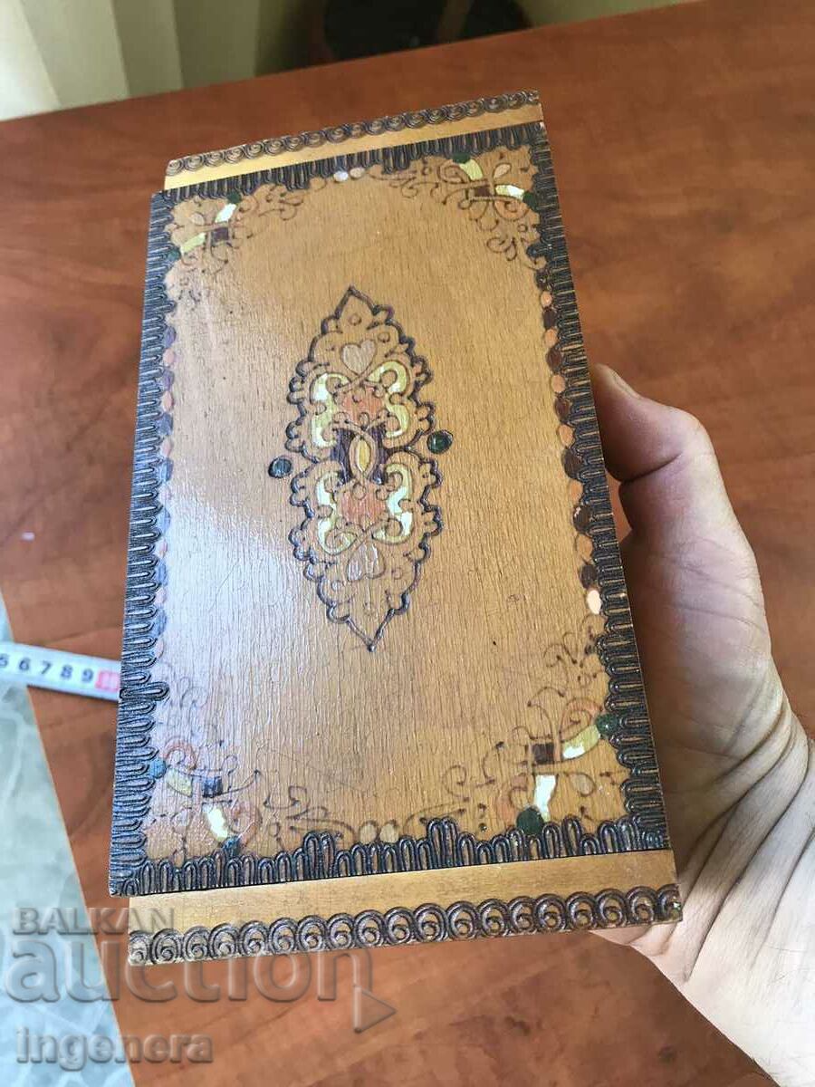 Delivery of BOX WOOD PYROGRAPH DRAWING ANTIQUE FROM SOCA MOSTRA Delivery of BOX WOOD PYROGRAPH DRAWING ANTIQUE FROM SOCA MOSTRA